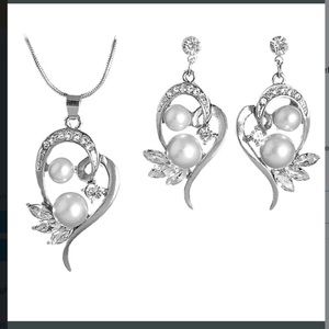 New silver pearl necklace earrings set